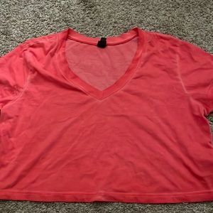target cropped v neck tee
